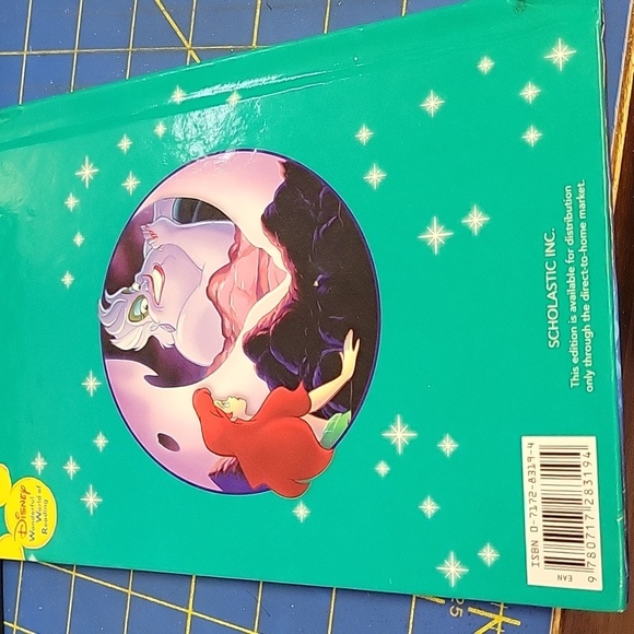 Disney's The Little Mermaid Book Preloved - Picture 3 of 3